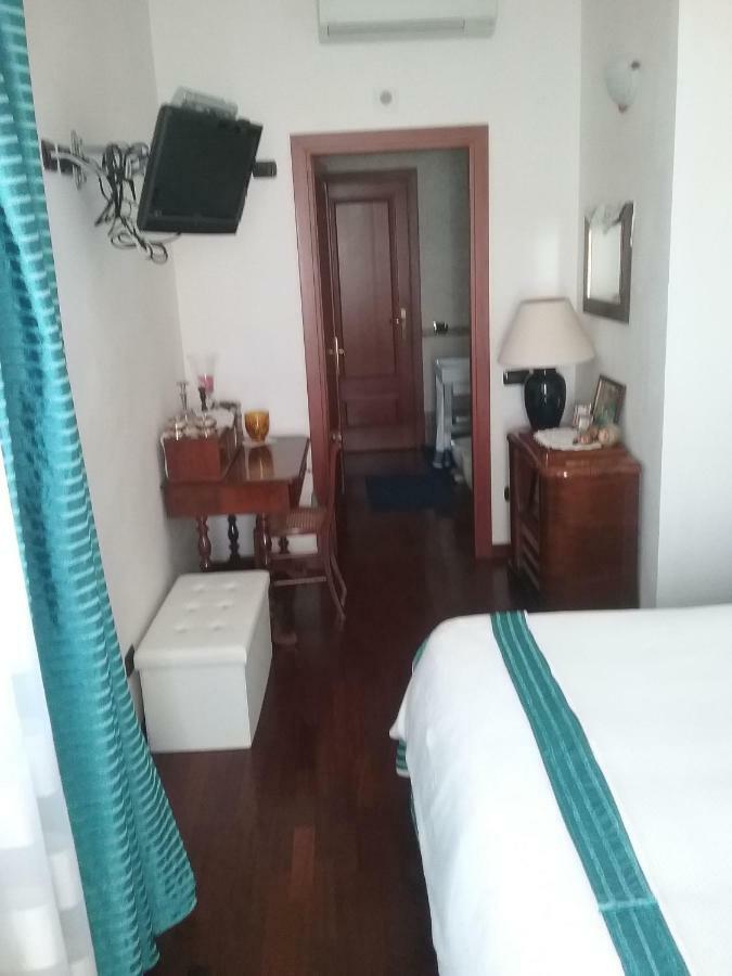 Stella Hotel Quartu Sant'Elena Exterior photo